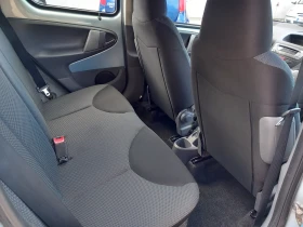 Toyota Aygo 1.0i  68 | Mobile.bg    12