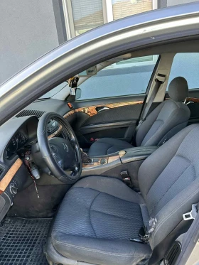 Обява за продажба на Mercedes-Benz E 270 ~5 500 лв. - изображение 4 | Auto.bg Обява за продажба на Mercedes-Benz E 270 ~5 500 лв. - изображение 4