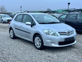 Toyota Auris 1.6 БЕНЗИН , снимка 3