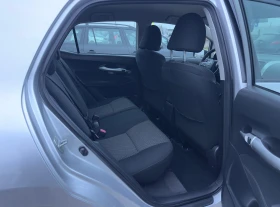 Toyota Auris 1.6 БЕНЗИН , снимка 11