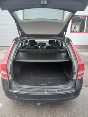 Kia Ceed 1.4 2009 - 1111 € / 2172.93 лв. - 18958535 4