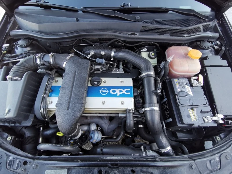 Opel Astra OPC, снимка 11 - Автомобили и джипове - 47358598