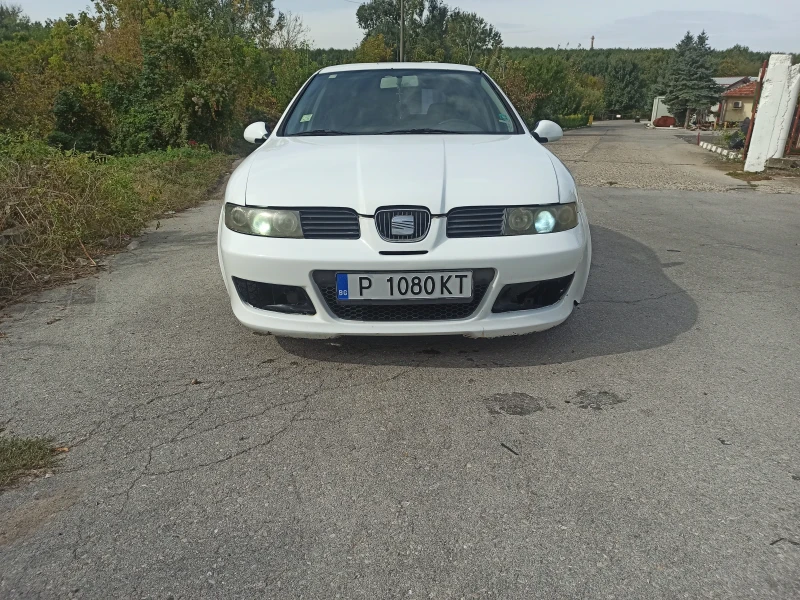 Seat Leon 1.9 TDI ARL, снимка 2 - Автомобили и джипове - 47486458