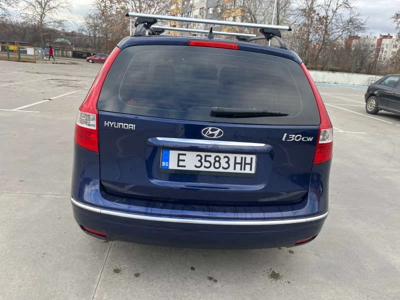 Hyundai I30 1.6 Benzin/Gaz, снимка 7 - Автомобили и джипове - 48371129