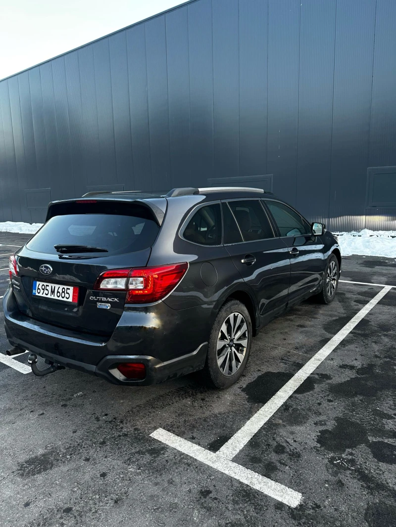 Subaru Outback 2.0, снимка 3 - Автомобили и джипове - 49277573