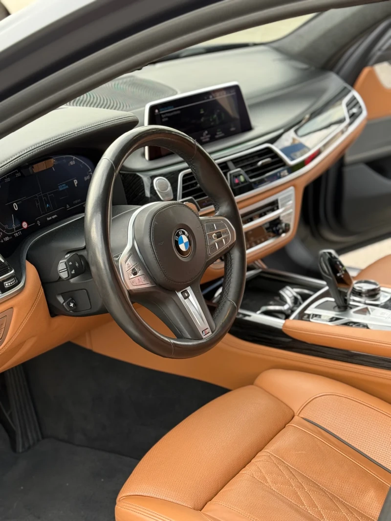 BMW 740 * MILD HYBRID* LAZER* TOP* M PACK* SERVICE HISTORY, снимка 5 - Автомобили и джипове - 52165248