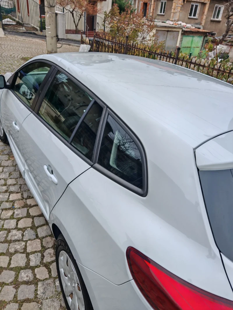 Renault Megane 1.5 dCI, снимка 6 - Автомобили и джипове - 52815880