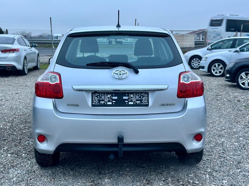 Toyota Auris 1.6 БЕНЗИН , снимка 4 - Автомобили и джипове - 52858794