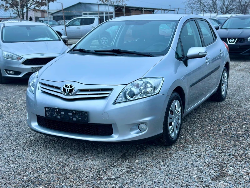 Toyota Auris 1.6 БЕНЗИН , снимка 2 - Автомобили и джипове - 52858794