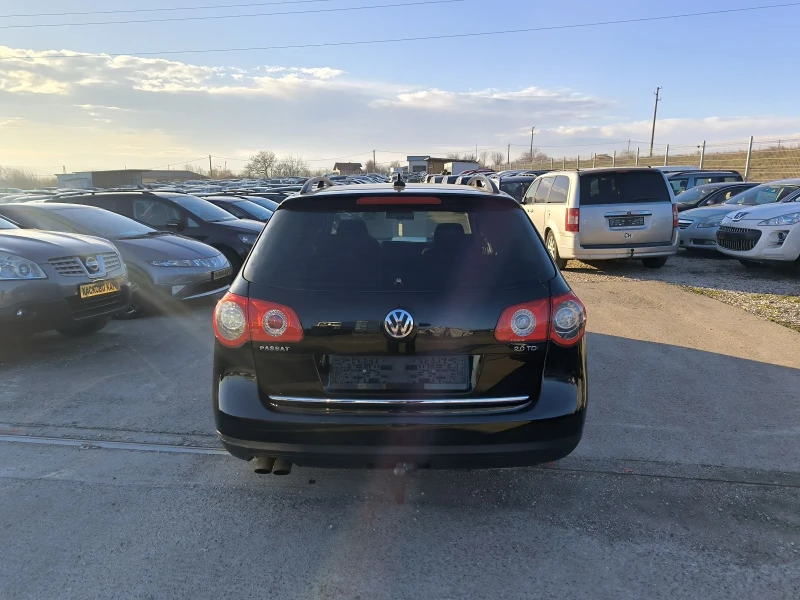 VW Passat 2.0TDI, снимка 5 - Автомобили и джипове - 52958395