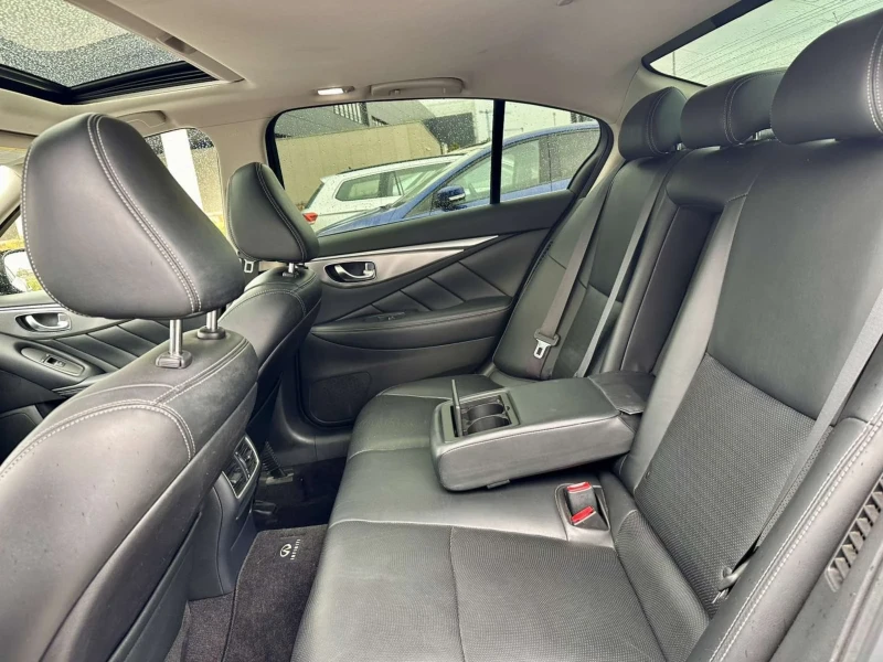 Infiniti Q50 Hybrid AWD 364к.с. Спортна Генерация , снимка 14 - Автомобили и джипове - 53326950