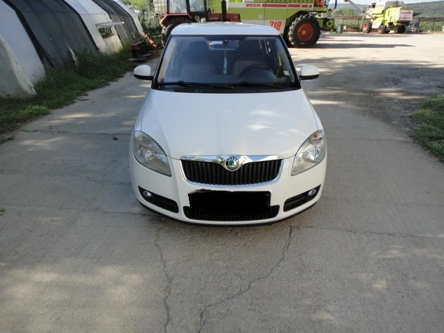 Skoda Fabia, снимка 1 - Автомобили и джипове - 47071998