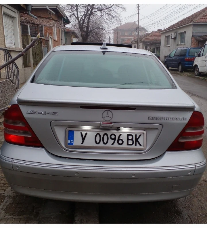 Mercedes-Benz C 200 Kompressor , снимка 2 - Автомобили и джипове - 48784205