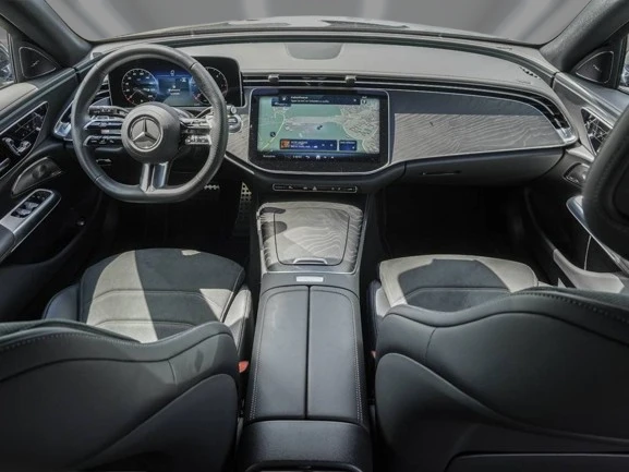 Mercedes-Benz E 220 d T = AMG Line = Premium Package Гаранция - изображение 6