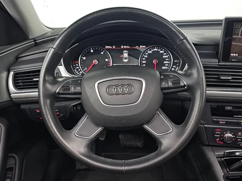 Audi A6 3.0 Tdi Quattro C7, снимка 12 - Автомобили и джипове - 56358358
