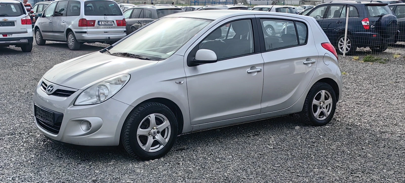 Hyundai I20 1.3i 139000km - изображение 3