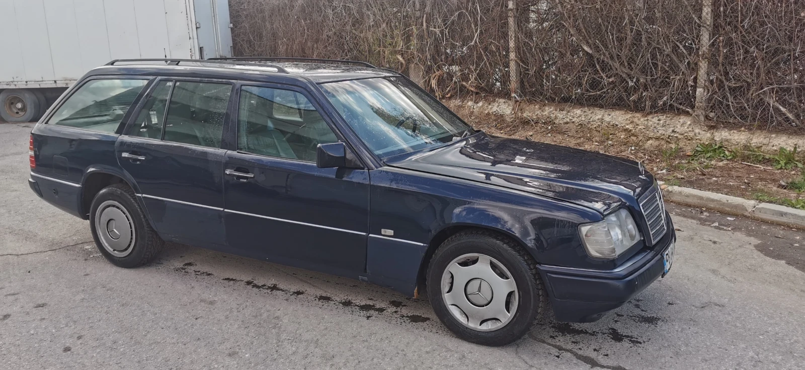 Mercedes-Benz 124 200 TE - изображение 2