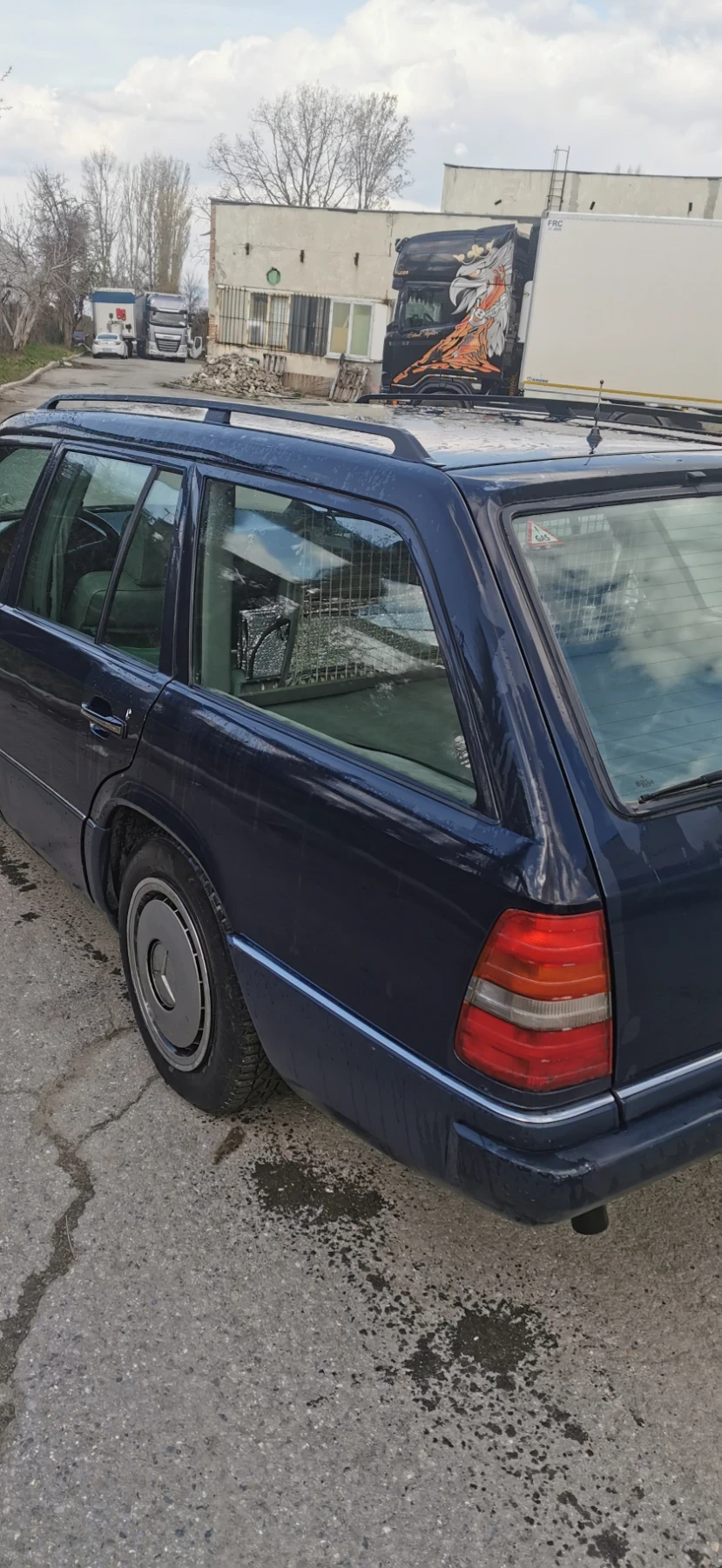 Mercedes-Benz 124 200 TE - изображение 5