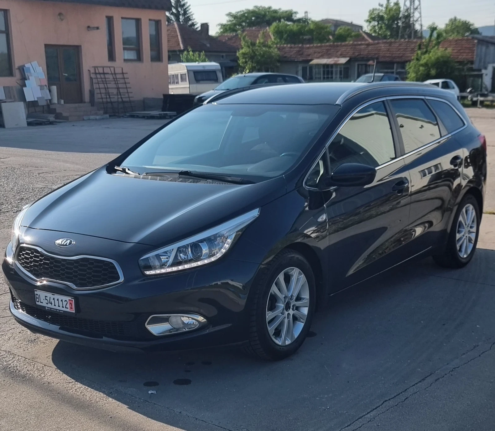 Kia Ceed 1.6 crdi , Швейцария, Навигация, Уникат - изображение 9
