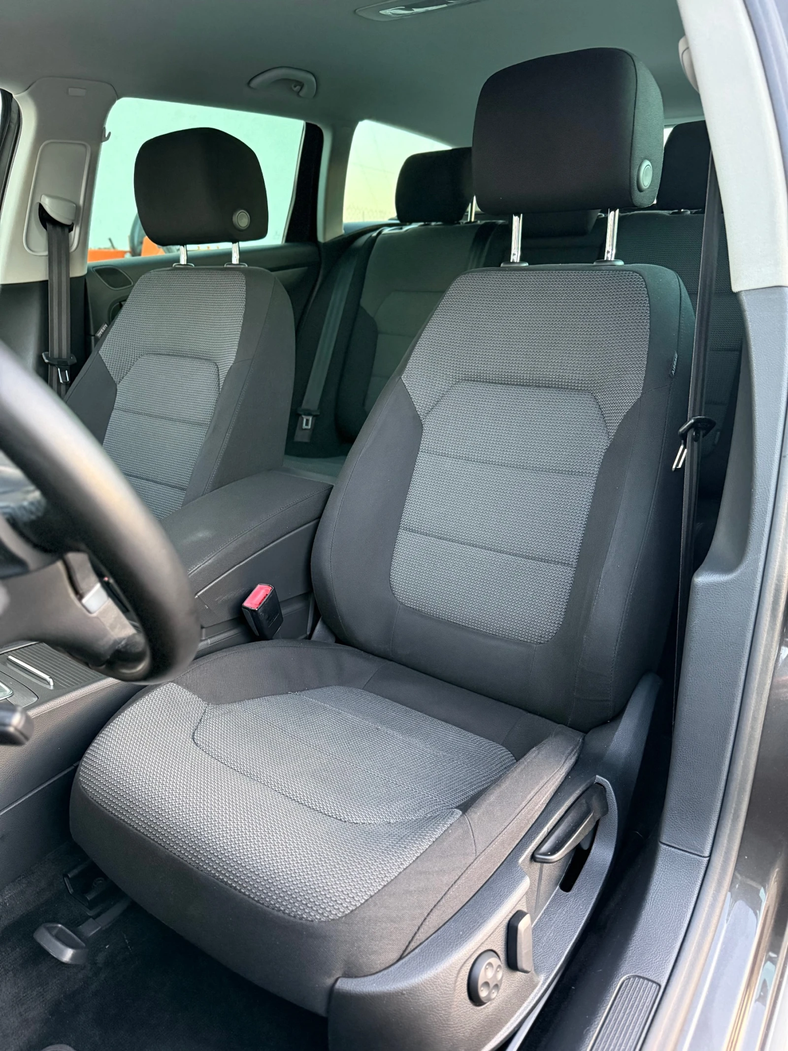 VW Passat 2.0TDI AUTOMATIC NAVI CAMERA - изображение 6