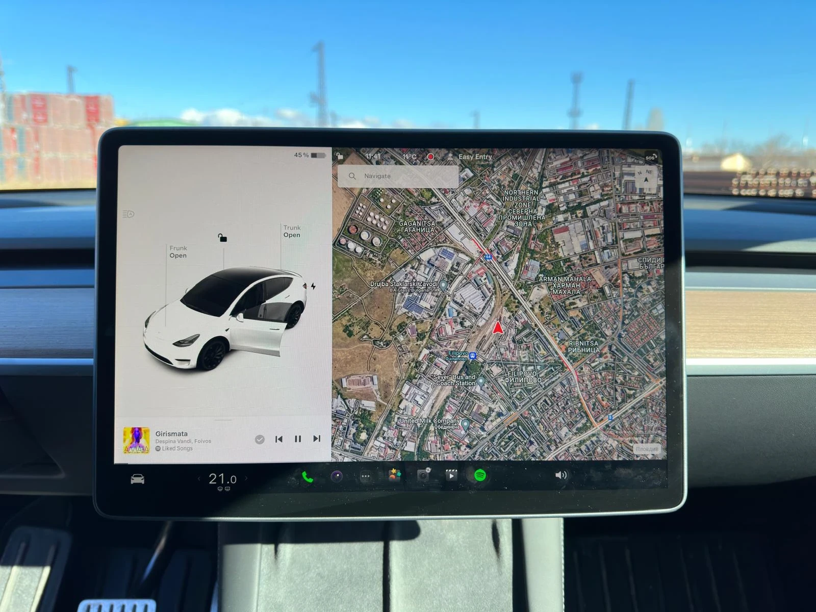 Tesla Model Y Performance Dual Motor  | Mobile.bg — изображение 13