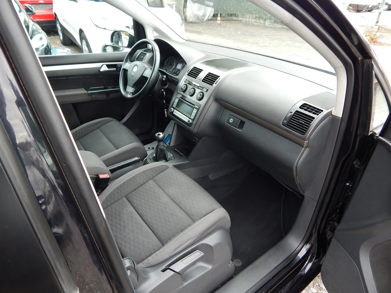 VW Touran 2.0i* METAH* 7места*  | Mobile.bg — изображение 13
