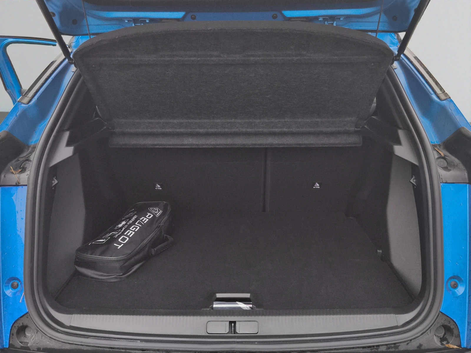 Peugeot 2008 GT 1.2 PureTech 130 EAT8 EURO 6.4 // 2406728 | Mobile.bg � ����������� 14