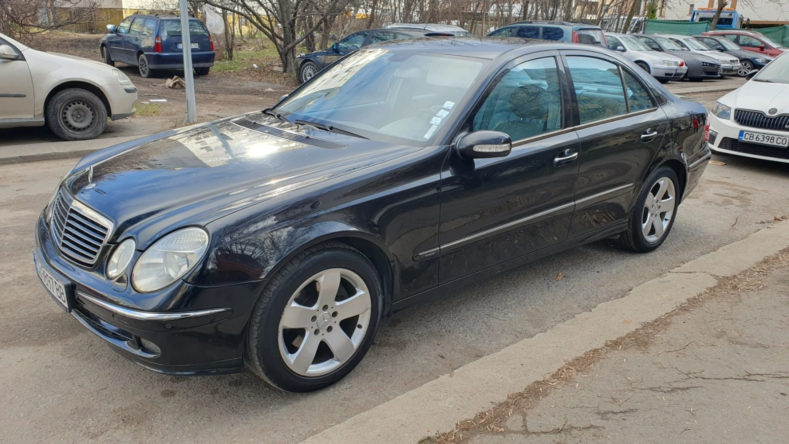 Mercedes-Benz E 320 CDi V6 4x4 7g - изображение 2