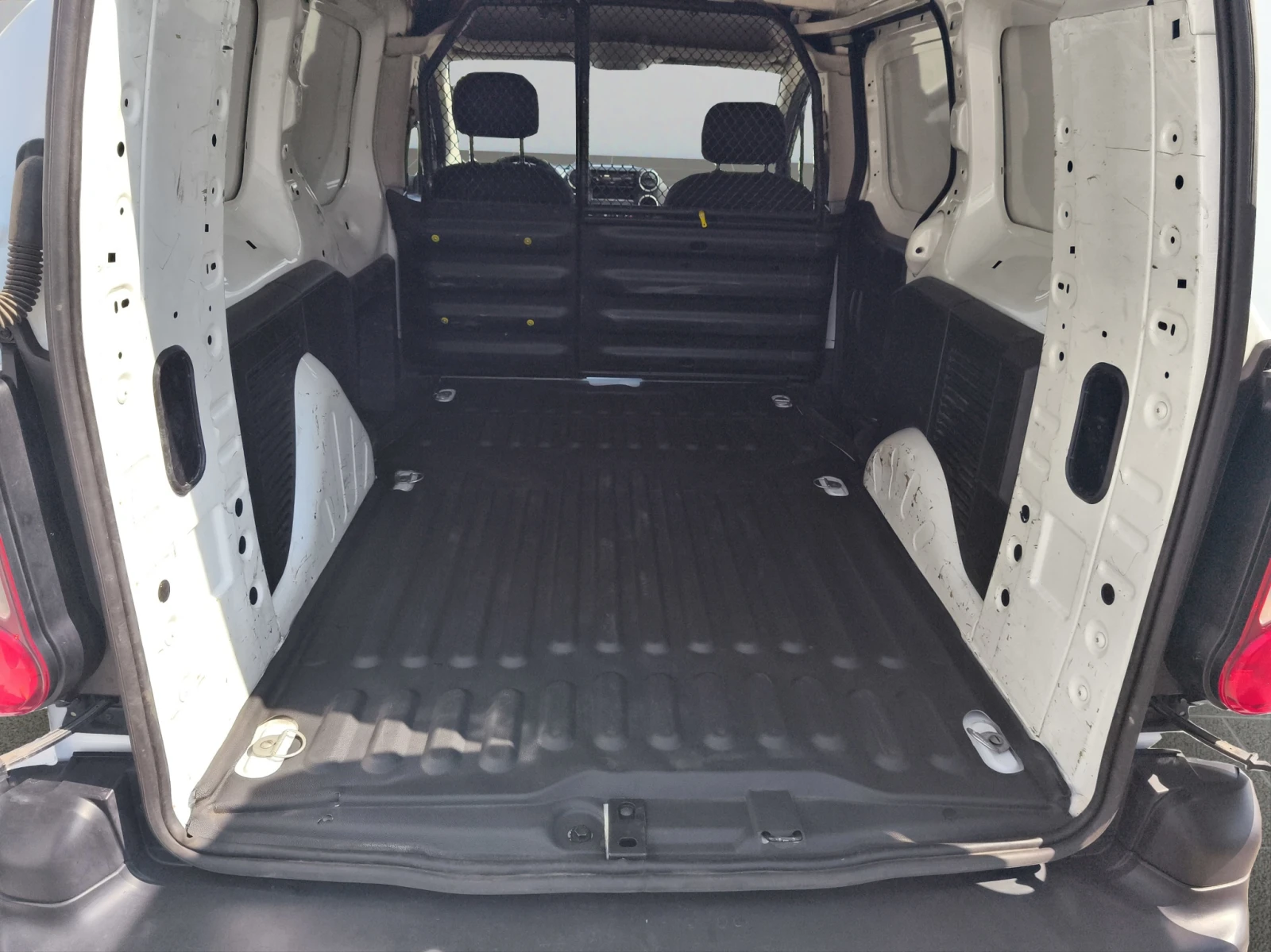 Peugeot Partner FRG LONG 1.6 BlueHDI 100//1801015 | Mobile.bg � ����������� 12