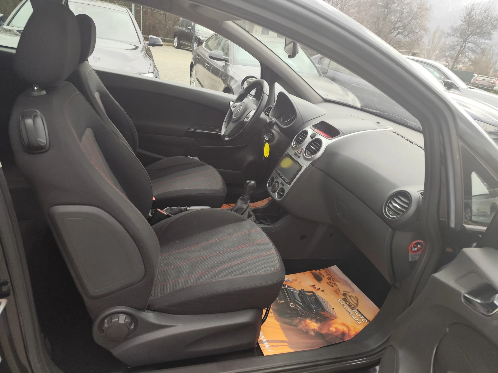 Opel Corsa 1.4i* KLIMA* MMi* , снимка 11 - Автомобили и джипове - 53901438