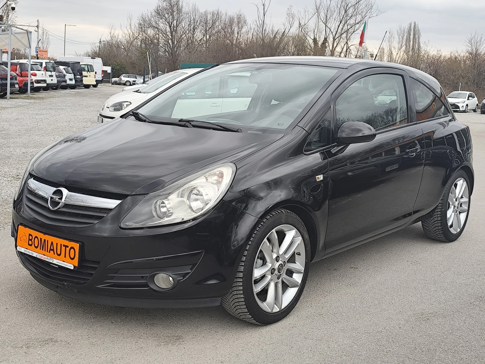Opel Corsa 1.4i* KLIMA* MMi* 