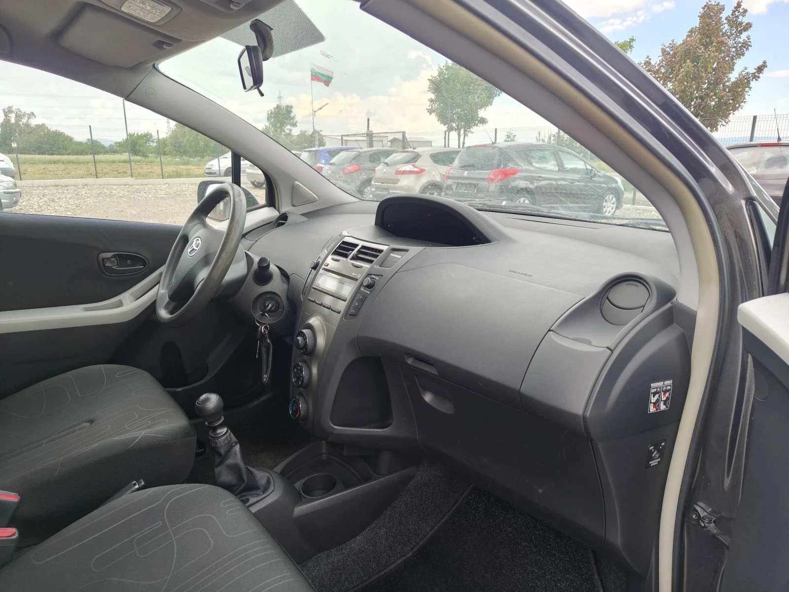 Toyota Yaris 1.33 100 facelift  | Mobile.bg � ����������� 11