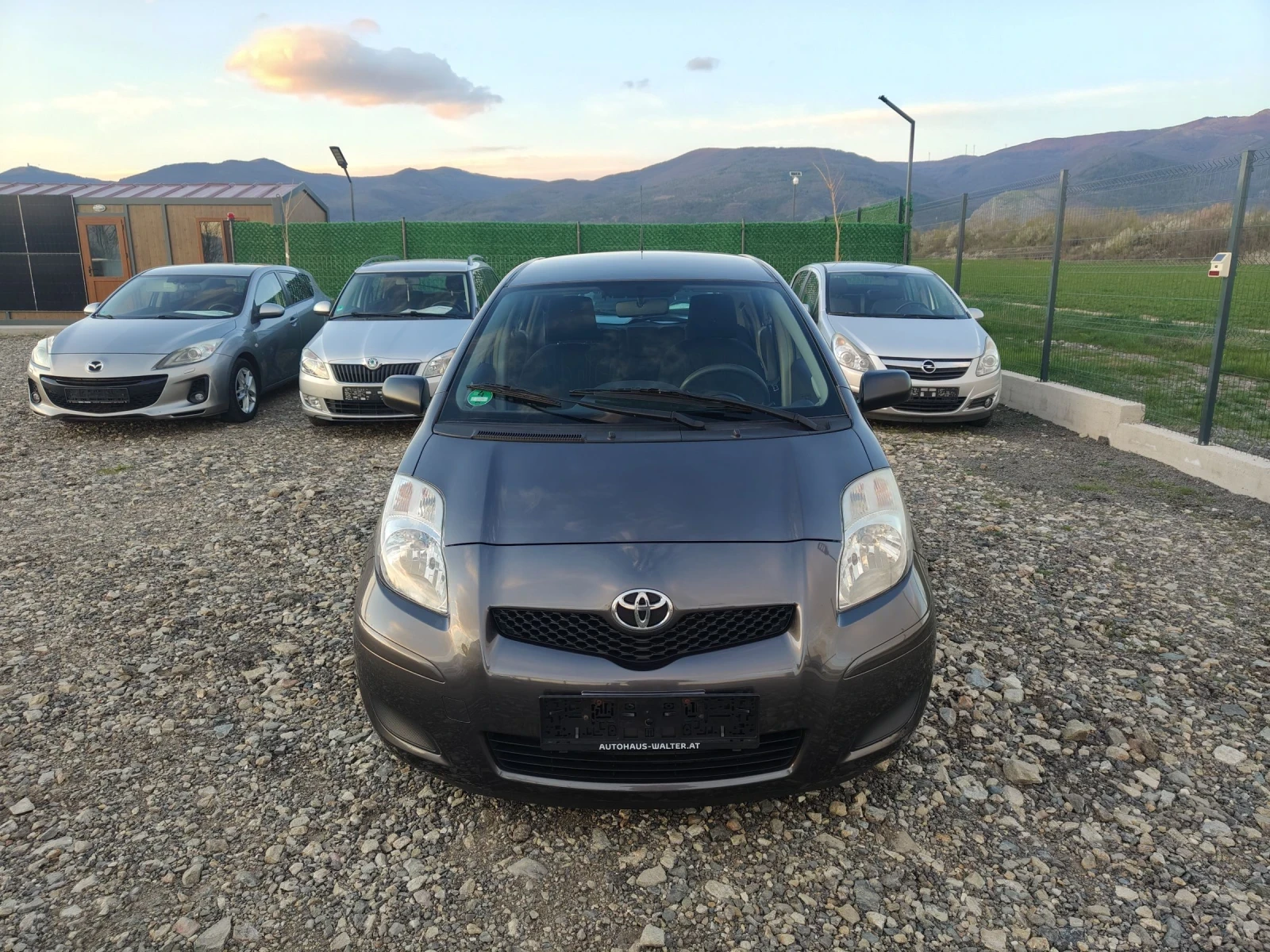 Toyota Yaris 1.33 100 facelift  | Mobile.bg � ����������� 2