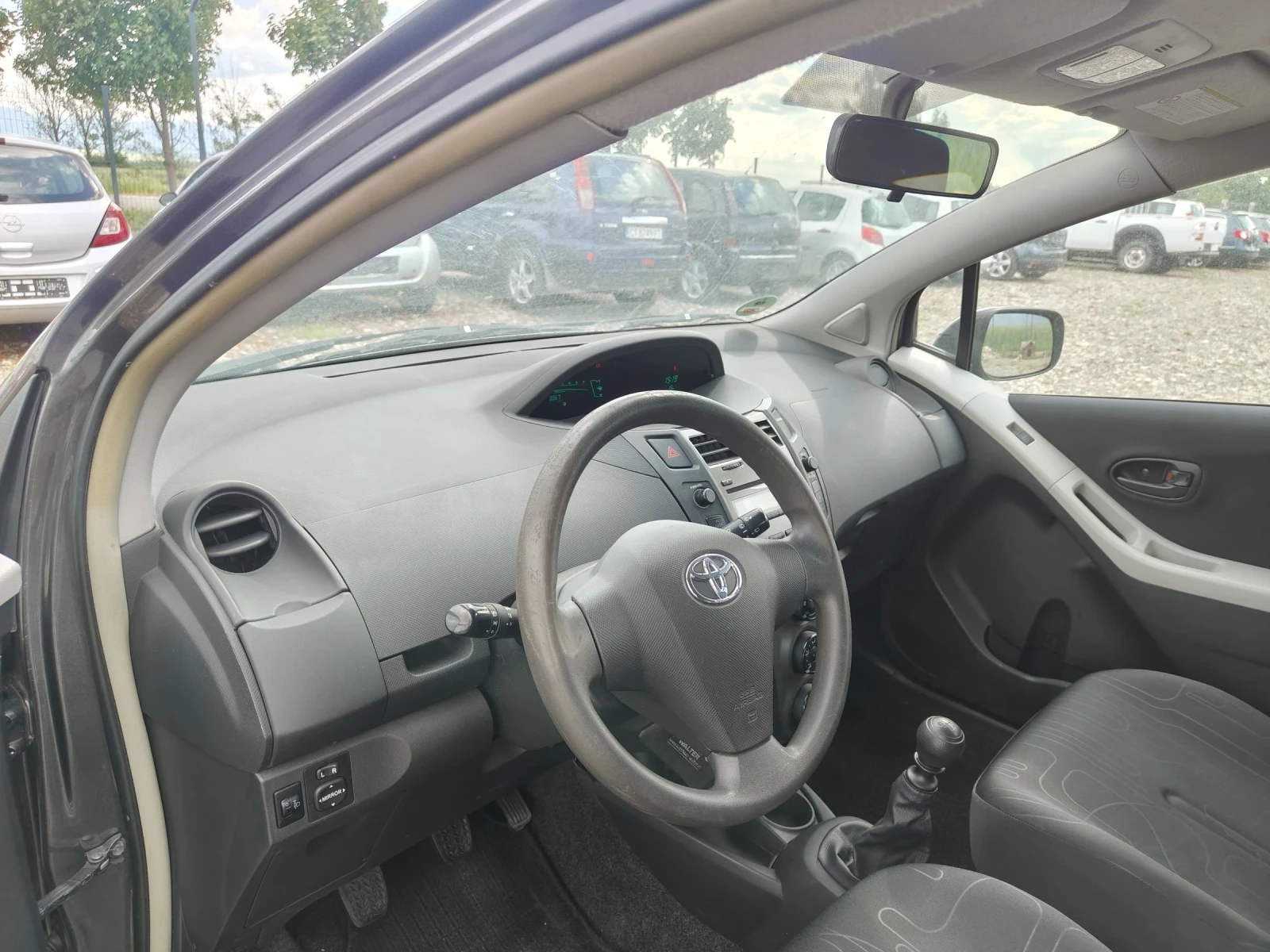 Toyota Yaris 1.33 100 facelift  | Mobile.bg � ����������� 9