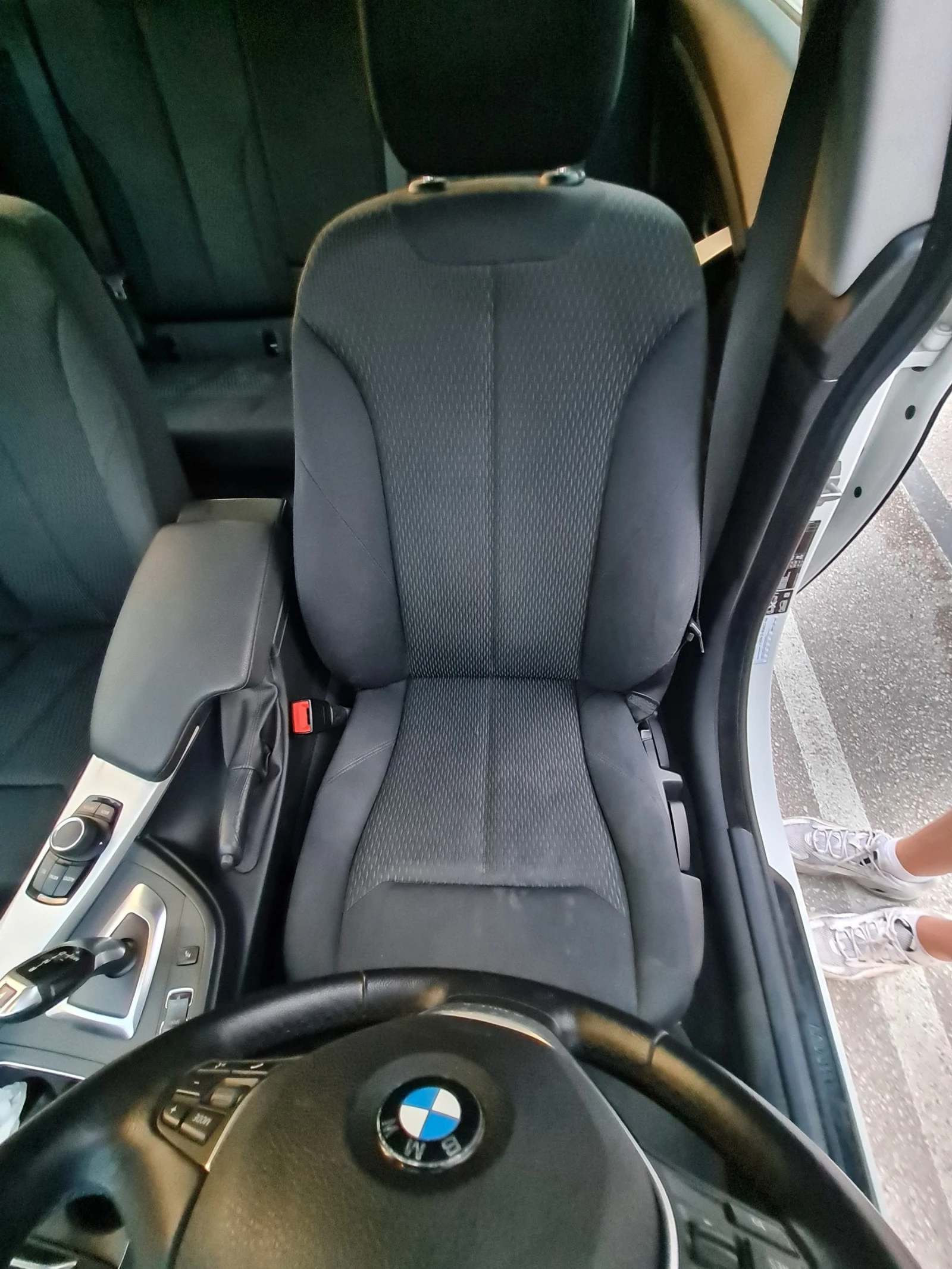 BMW 320 GT X-DRIVE, снимка 11 - Автомобили и джипове - 54203920