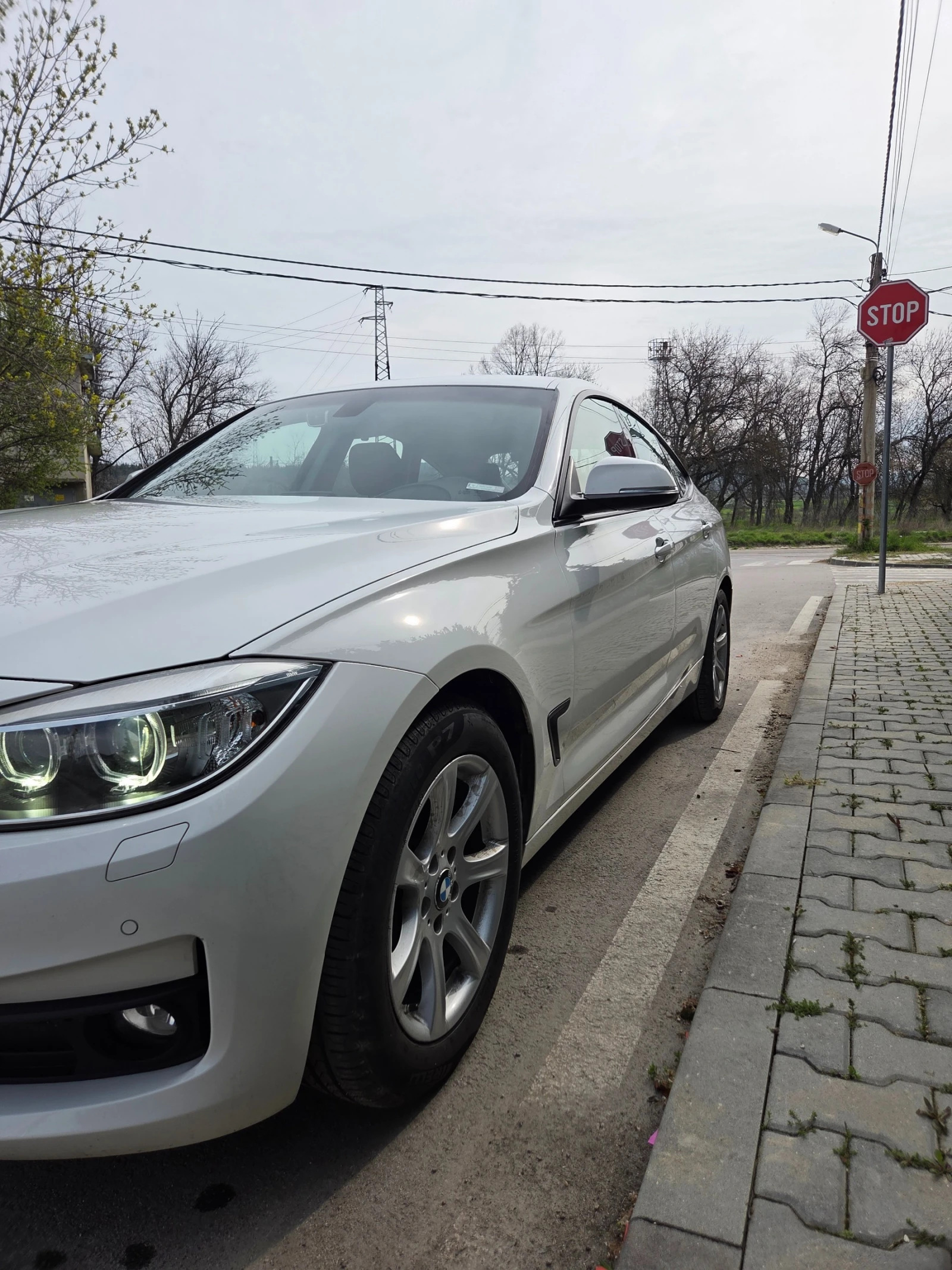 BMW 320 GT X-DRIVE, снимка 2 - Автомобили и джипове - 54203920