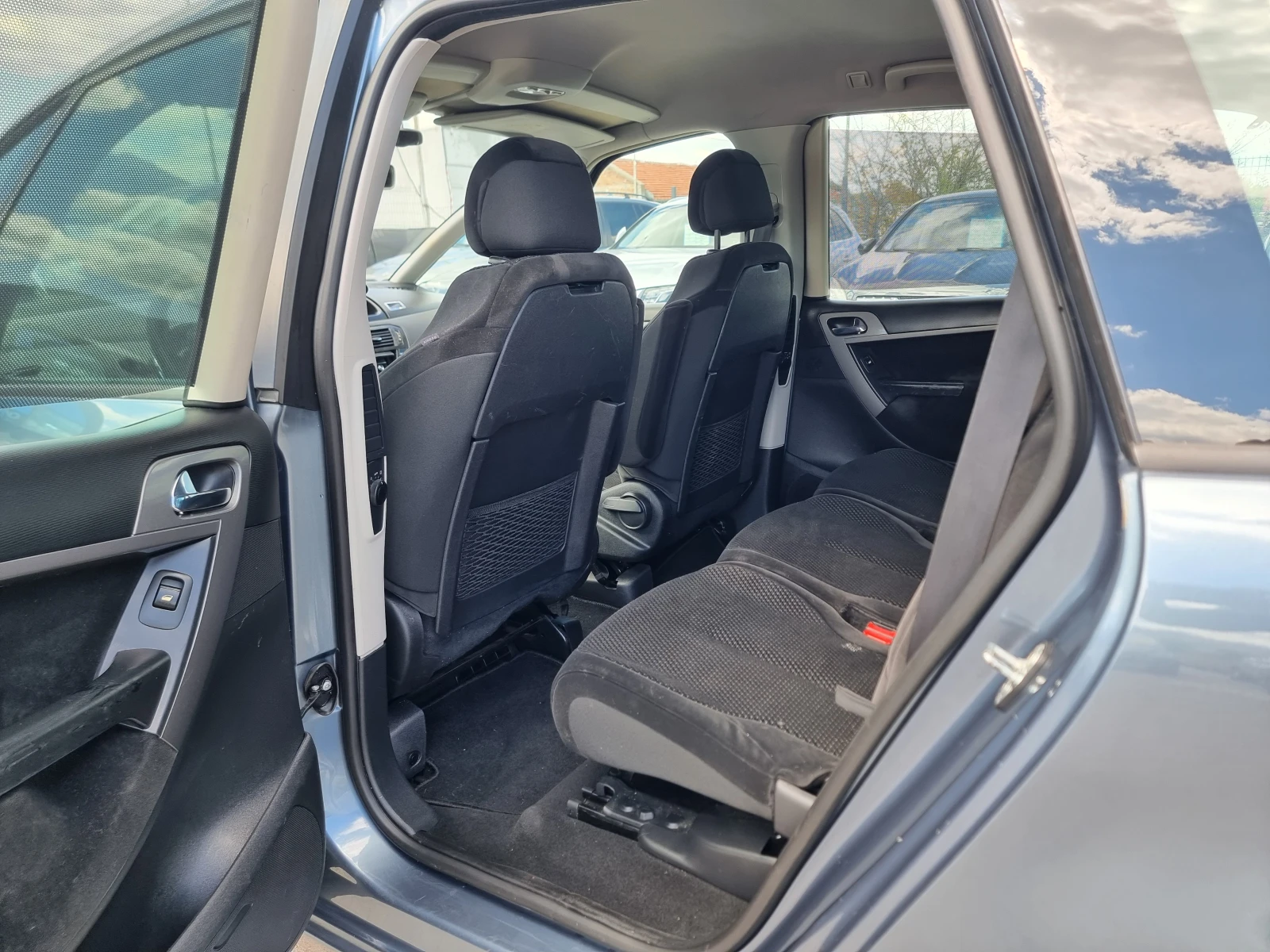 Citroen C4 Picasso 2.0I, снимка 11 - Автомобили и джипове - 54292817