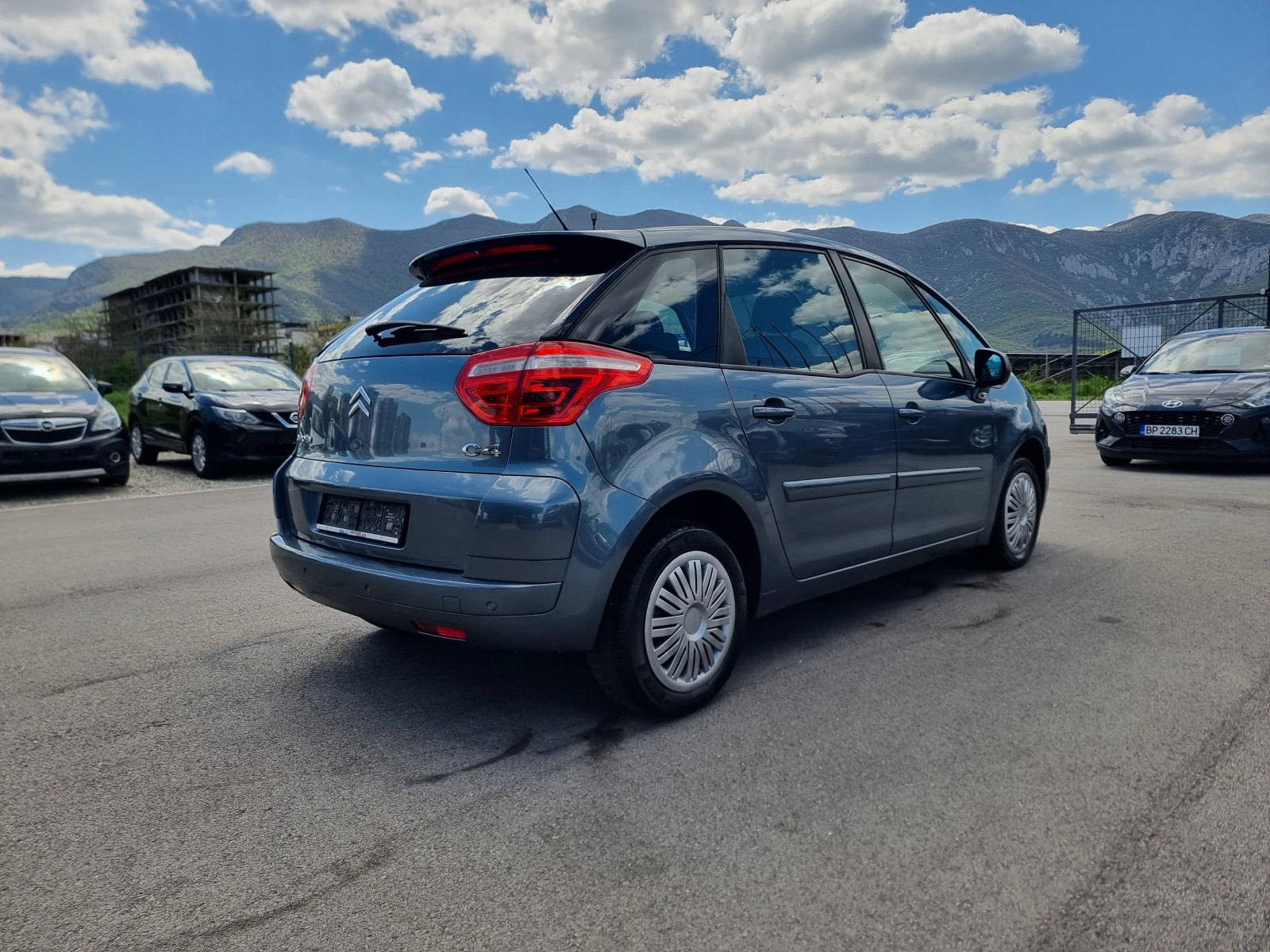Citroen C4 Picasso 2.0I, снимка 7 - Автомобили и джипове - 54292817