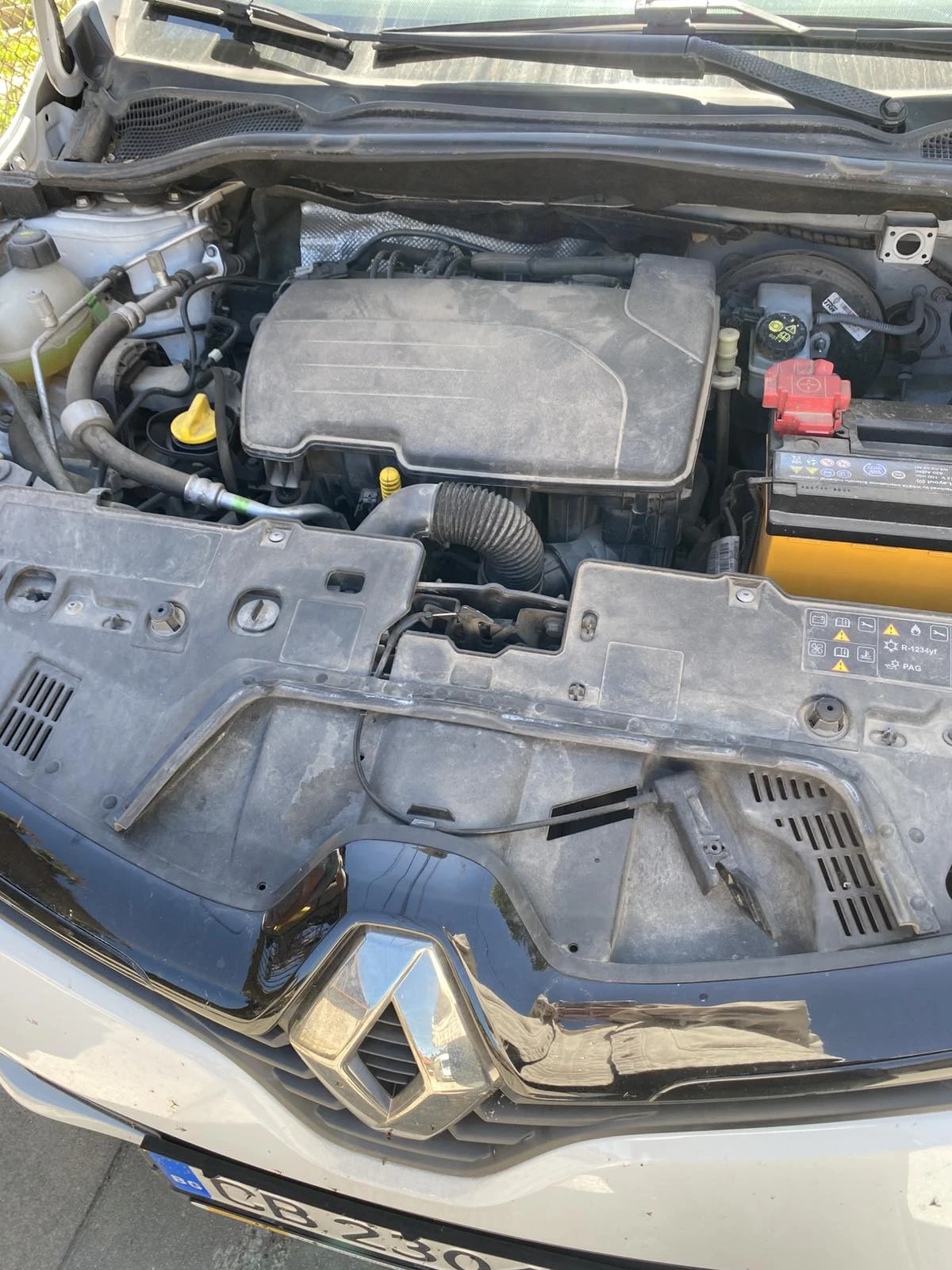 Renault Clio 1.0, снимка 7 - Автомобили и джипове - 54332159