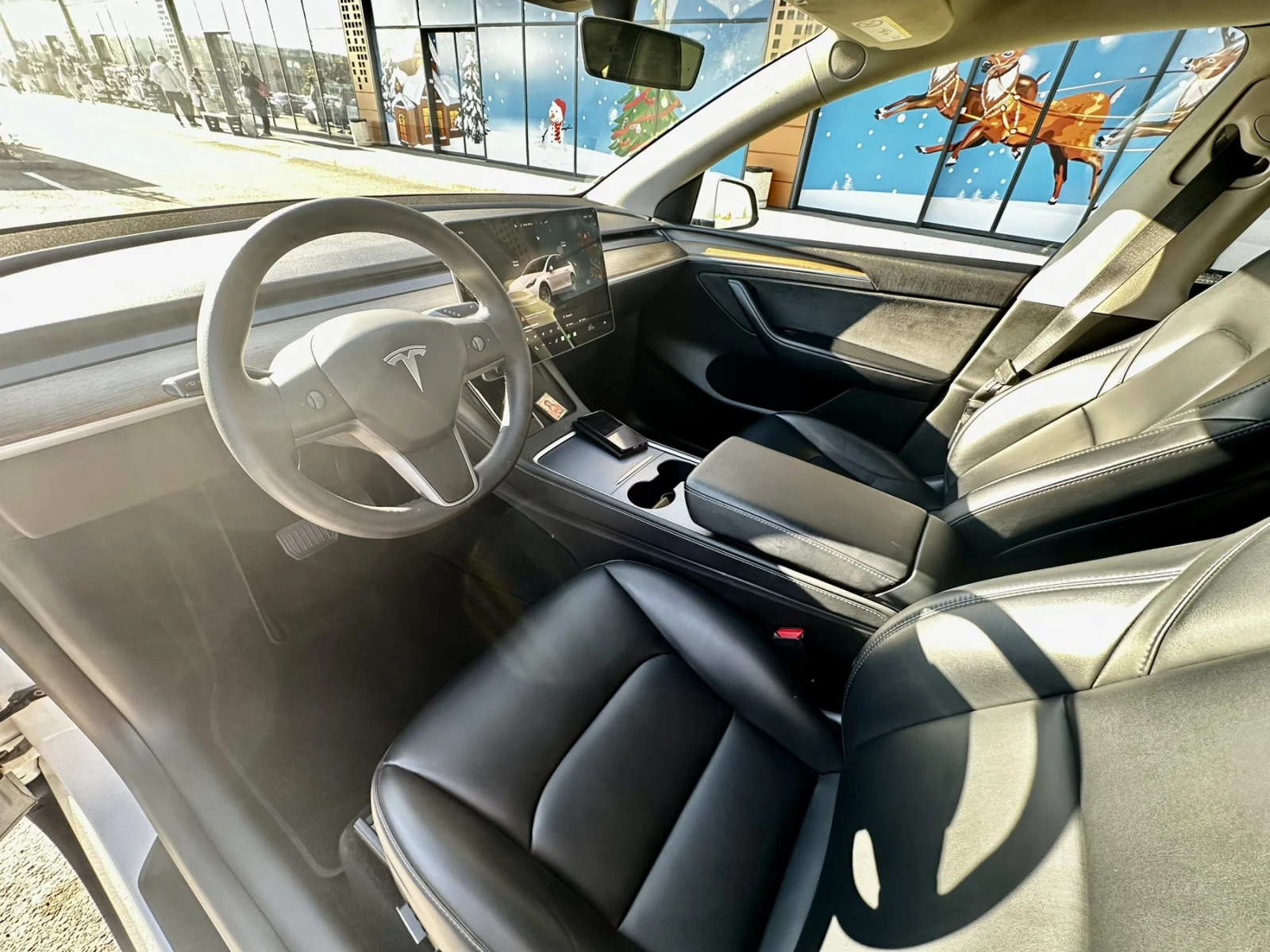 Tesla Model Y MODEL Y Long Range, снимка 8 - Автомобили и джипове - 54704869