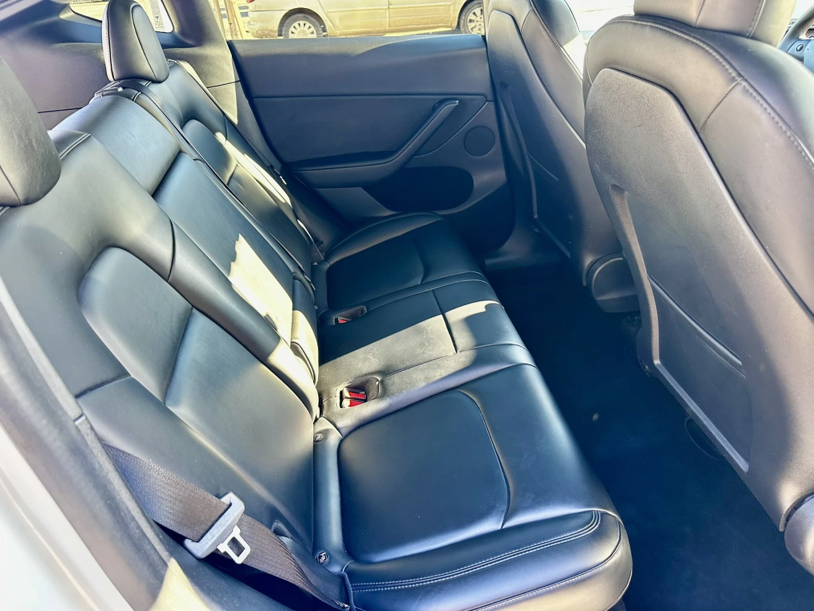 Tesla Model Y MODEL Y Long Range, снимка 11 - Автомобили и джипове - 54704869