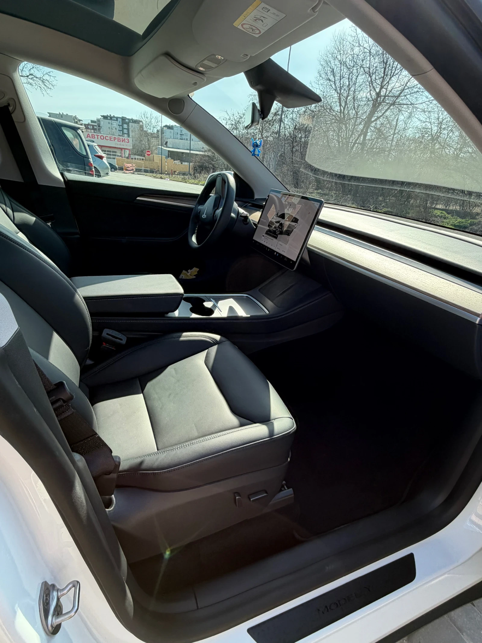 Tesla Model Y Long Range AWD, снимка 7 - Автомобили и джипове - 54717136