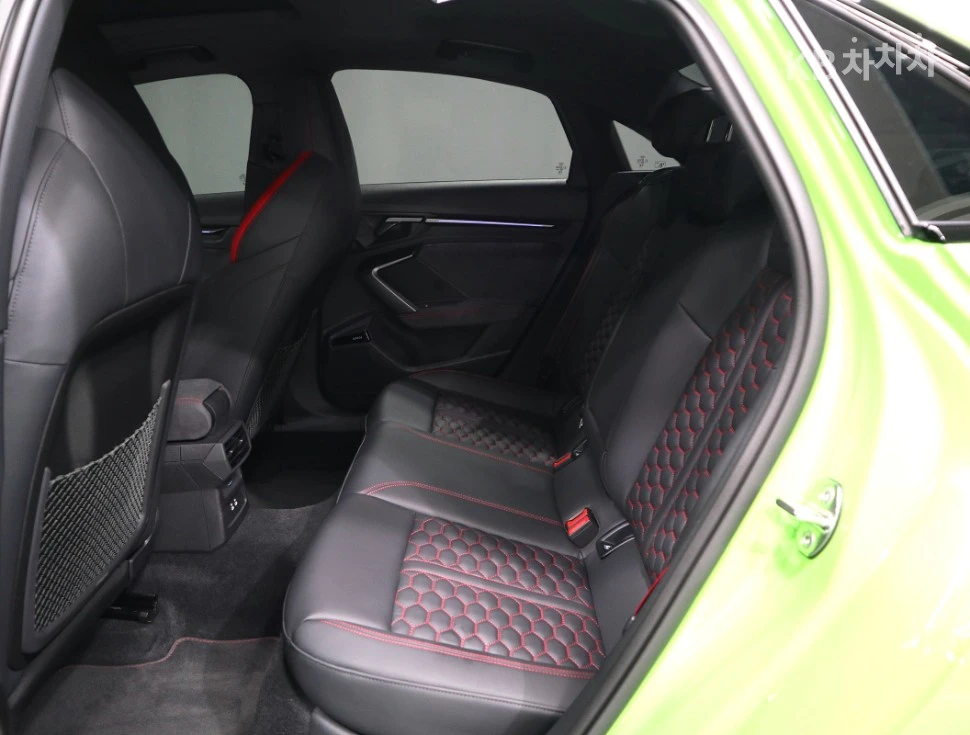 Audi Rs3 2.5 Quattro, снимка 10 - Автомобили и джипове - 54766013