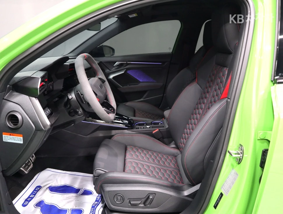 Audi Rs3 2.5 Quattro, снимка 9 - Автомобили и джипове - 54766013