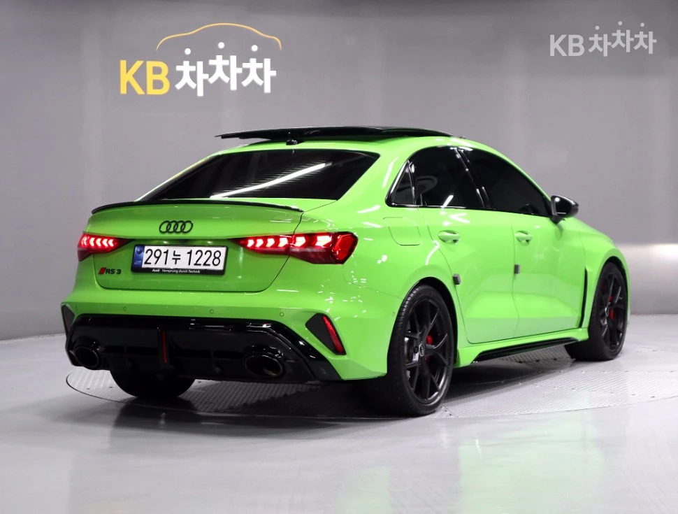 Audi Rs3 2.5 Quattro, снимка 3 - Автомобили и джипове - 54766013