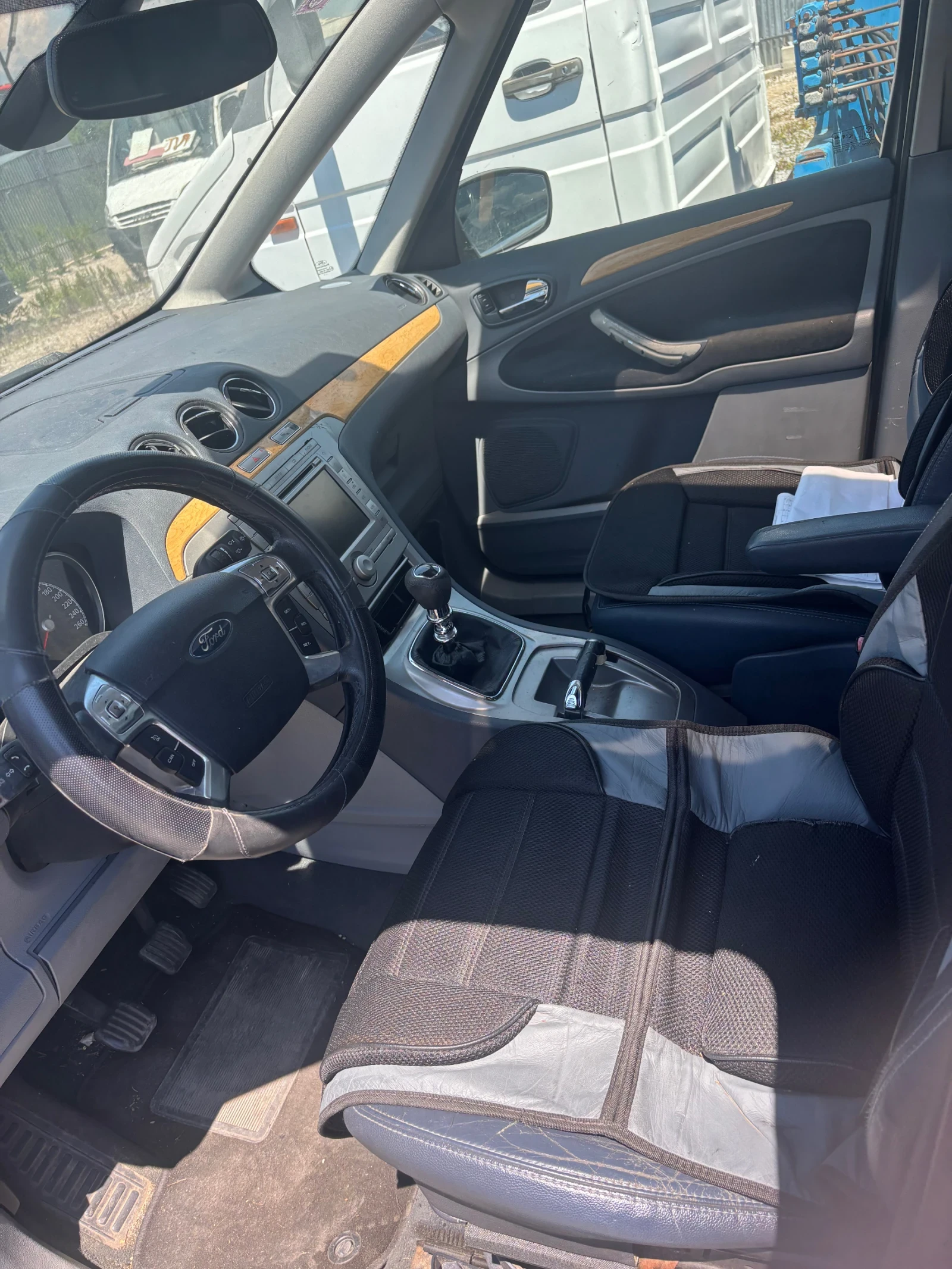 Ford Galaxy 7 местен, снимка 4 - Автомобили и джипове - 54801105