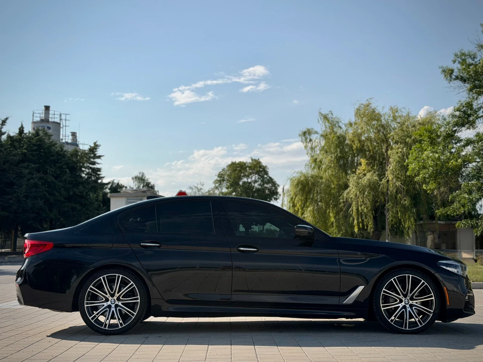 BMW 540 i xDrive M-Package , снимка 4 - Автомобили и джипове - 54811083