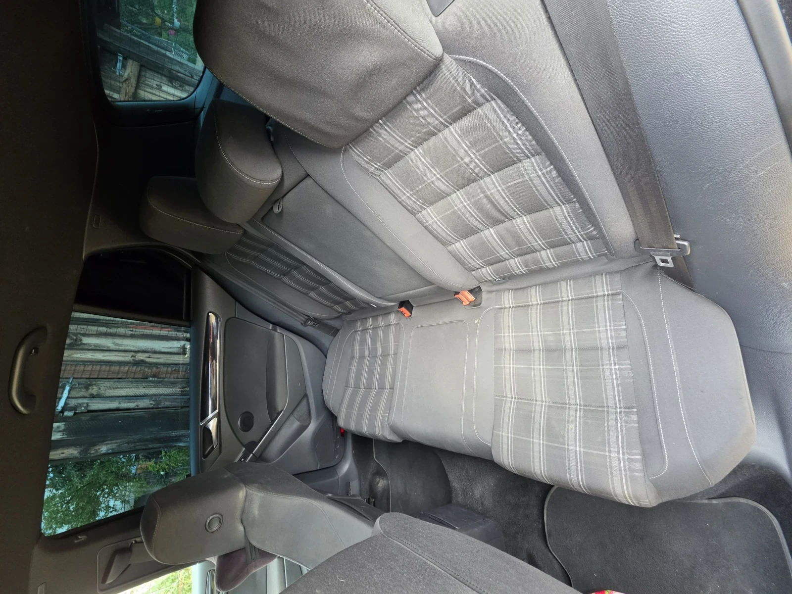 VW Golf, снимка 3 - Автомобили и джипове - 55400112