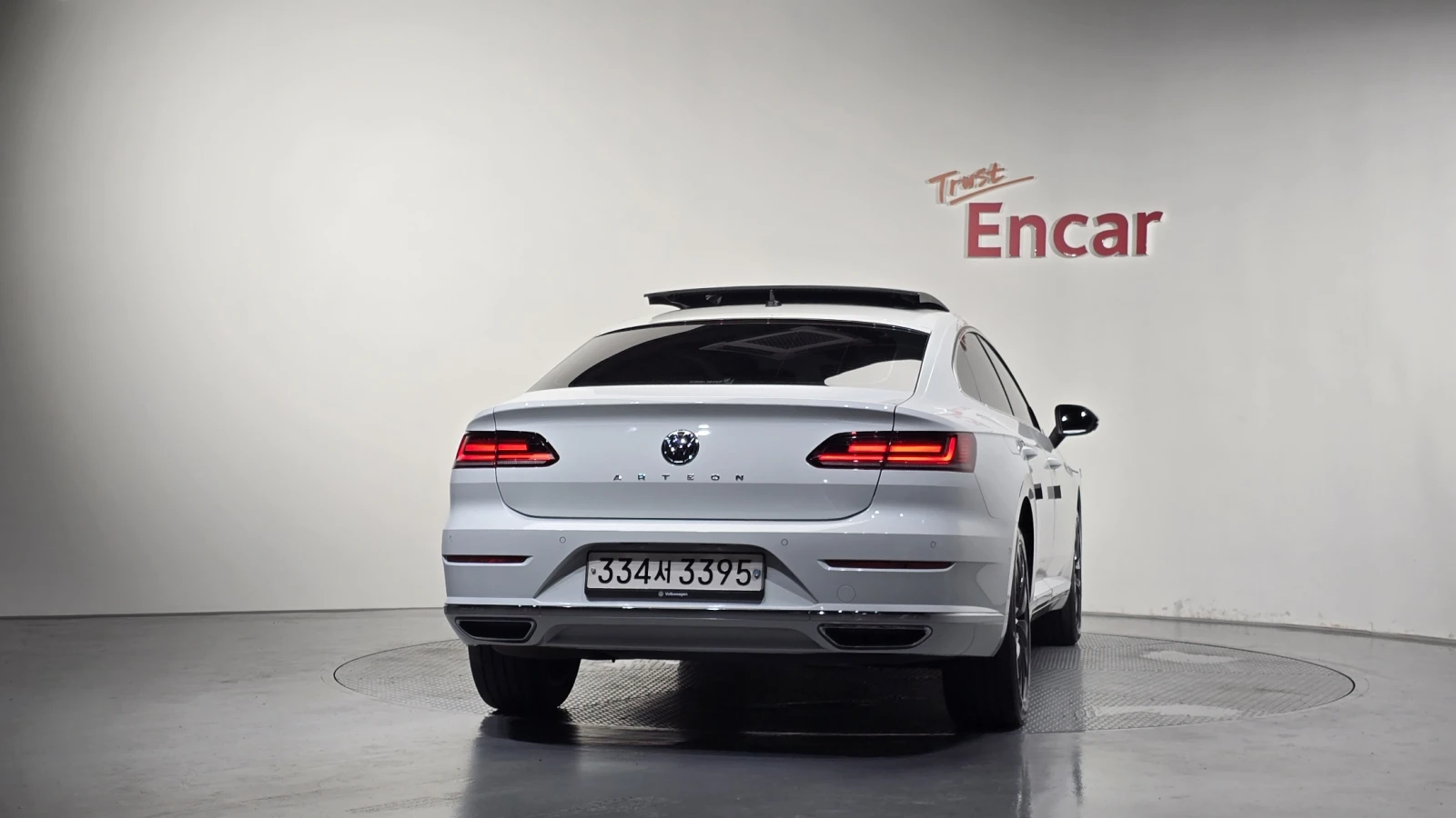 VW Arteon 2.0 TDI* 360* HUD* BLIND SPOT* ЕЛ. БАГАЖНИК* КРАЙН, снимка 4 - Автомобили и джипове - 55496245