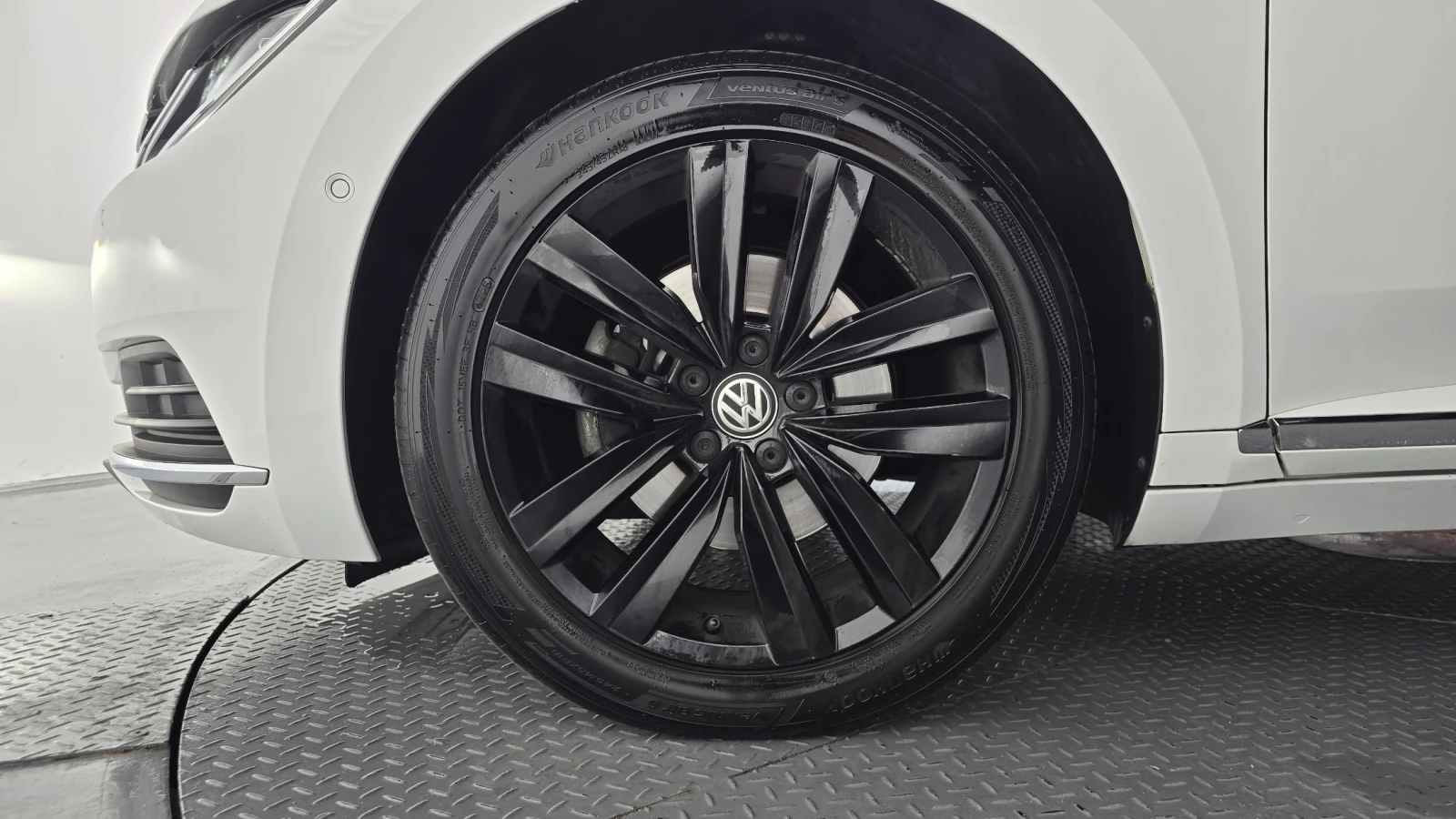 VW Arteon 2.0 TDI* 360* HUD* BLIND SPOT* ЕЛ. БАГАЖНИК* КРАЙН, снимка 5 - Автомобили и джипове - 55496245
